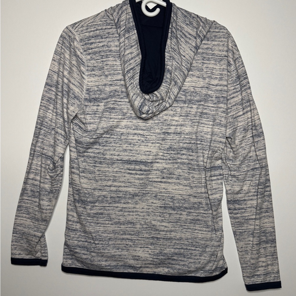 Hollister White and Blue Mens Sweatshirt With Hollister Logo Patch - Picture 2 of 4